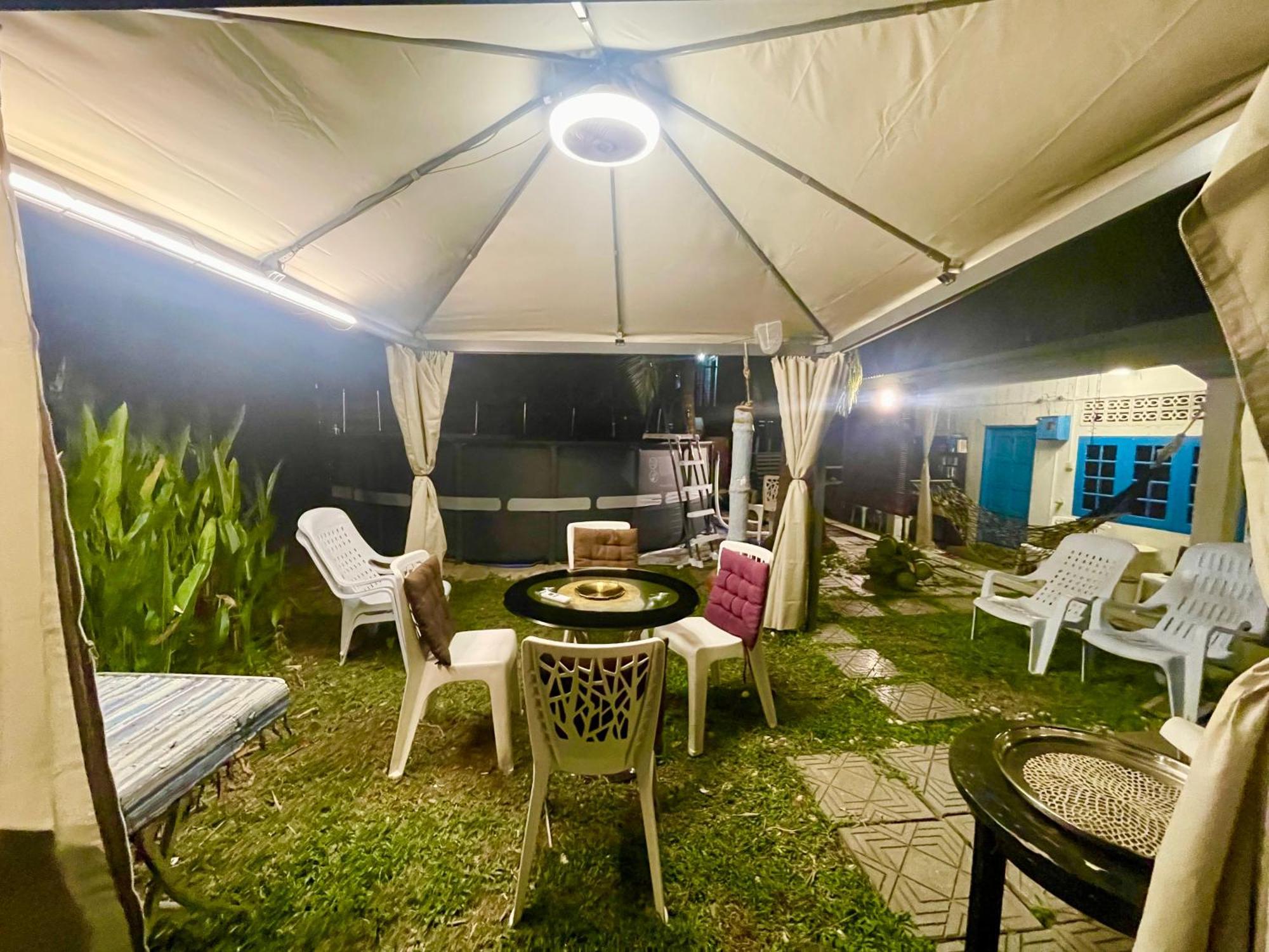Dar Yasmine Motel Pantai Cenang  Buitenkant foto